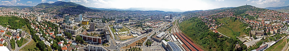 1000px-Sarajevo_panorama